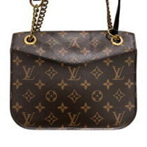 Louis Vuitton Passy Brown Shoulder Bag Monogram